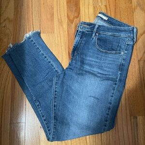 Levi's Women's Cropped Jeans